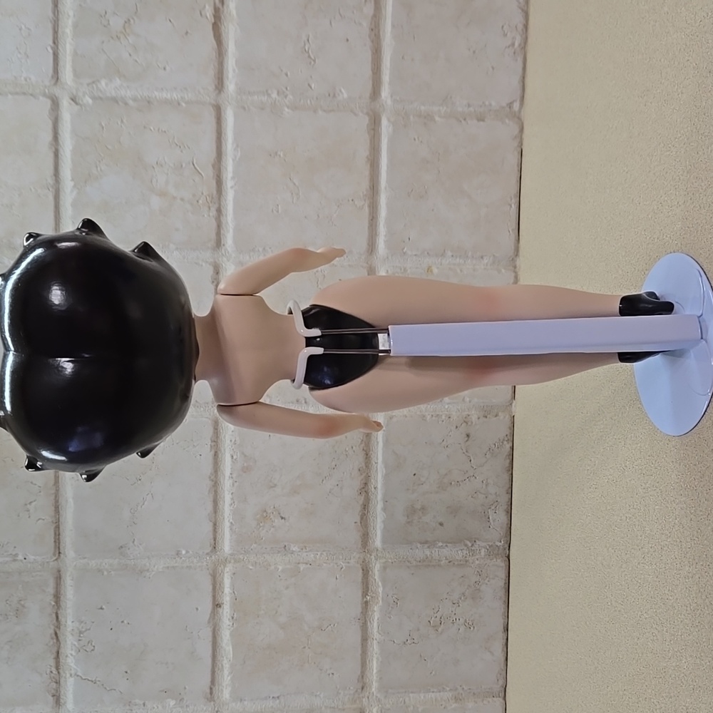 1995 Limited Edition Betty Boop Porcelain Doll with Stand by Vandor NIB - Picture 3 of 13